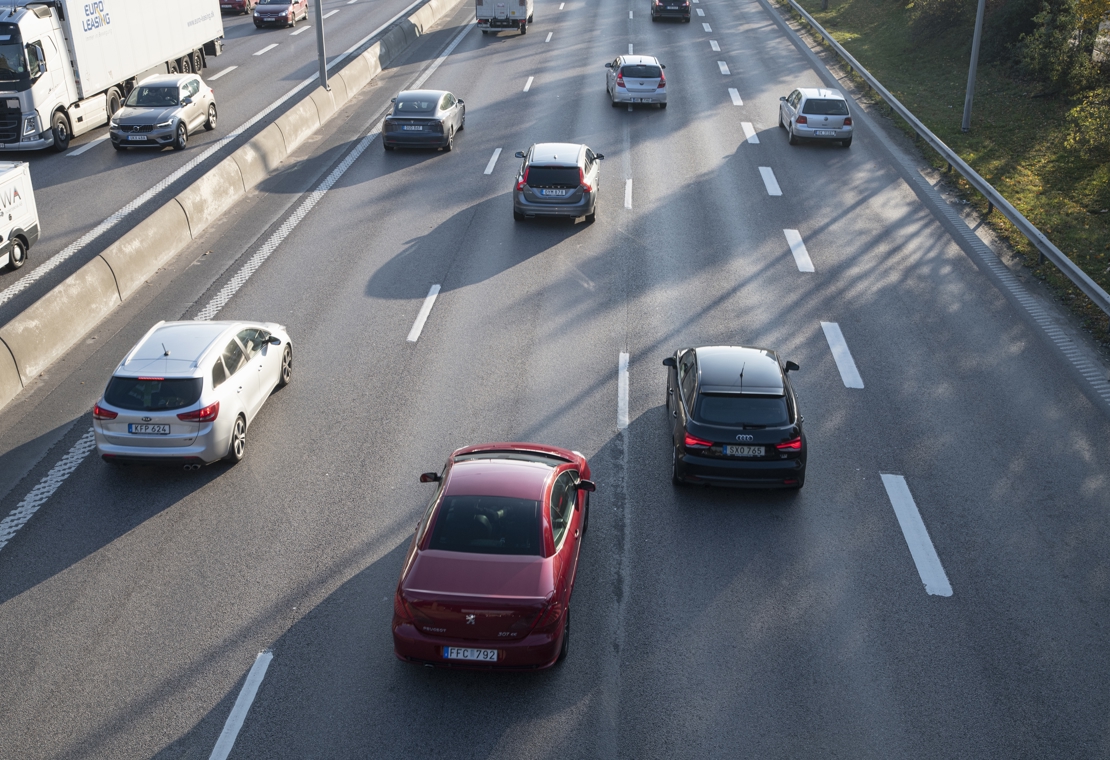 TS: Naháňanie sa za úhradami stojí slovenské podniky 2,5 miliardy eur ročne